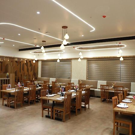 Hotel Aditya Mansingh Inn Somnath Exterior photo