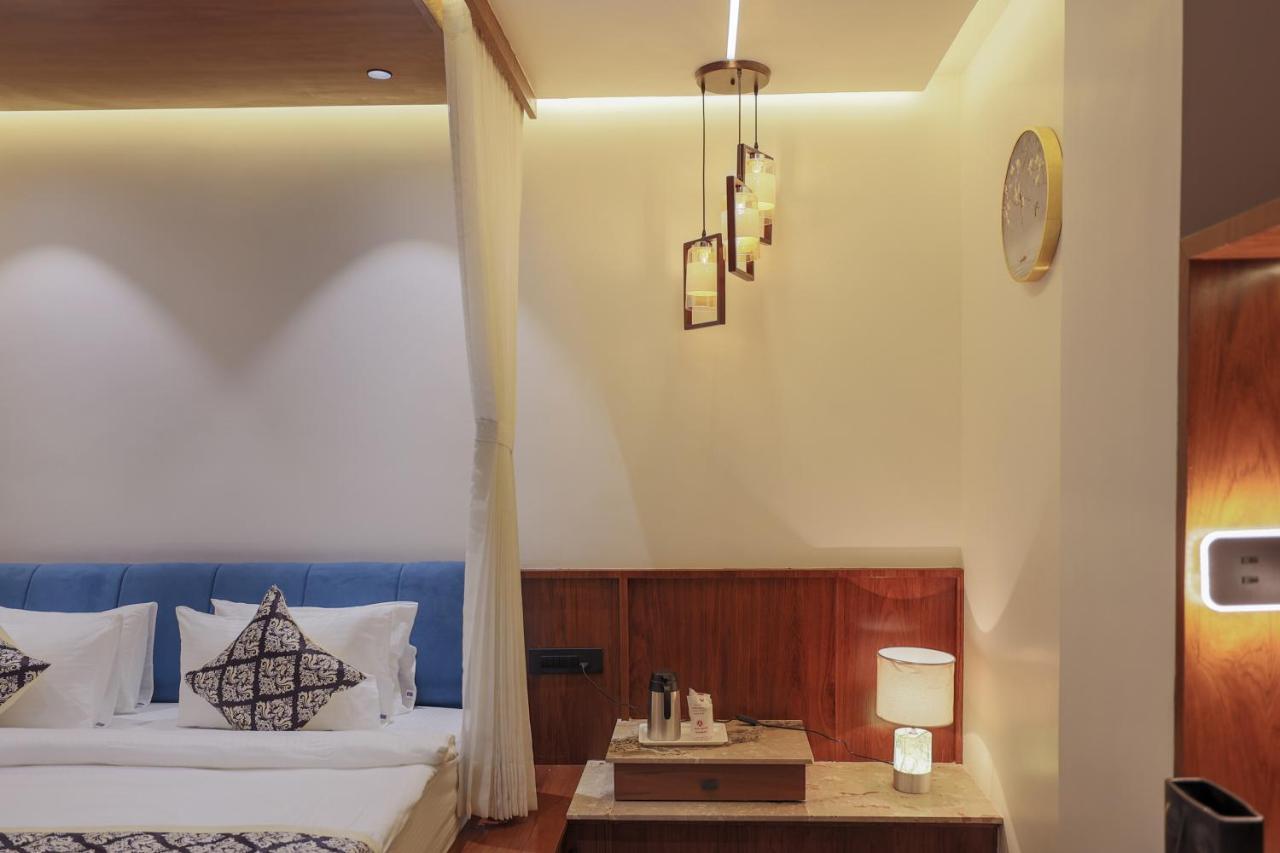 Hotel Aditya Mansingh Inn Somnath Exterior photo