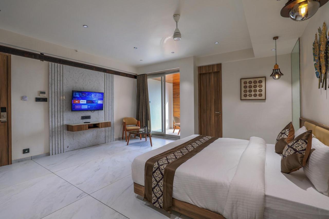 Hotel Aditya Mansingh Inn Somnath Exterior photo