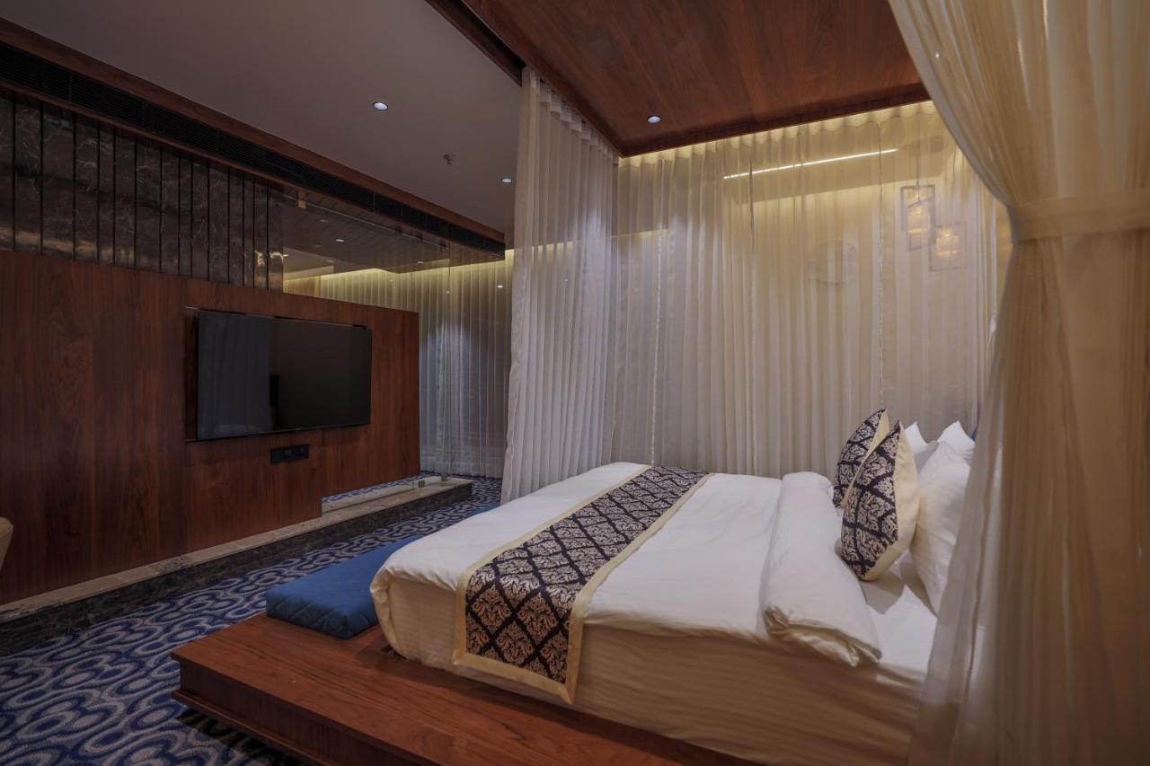 Hotel Aditya Mansingh Inn Somnath Exterior photo