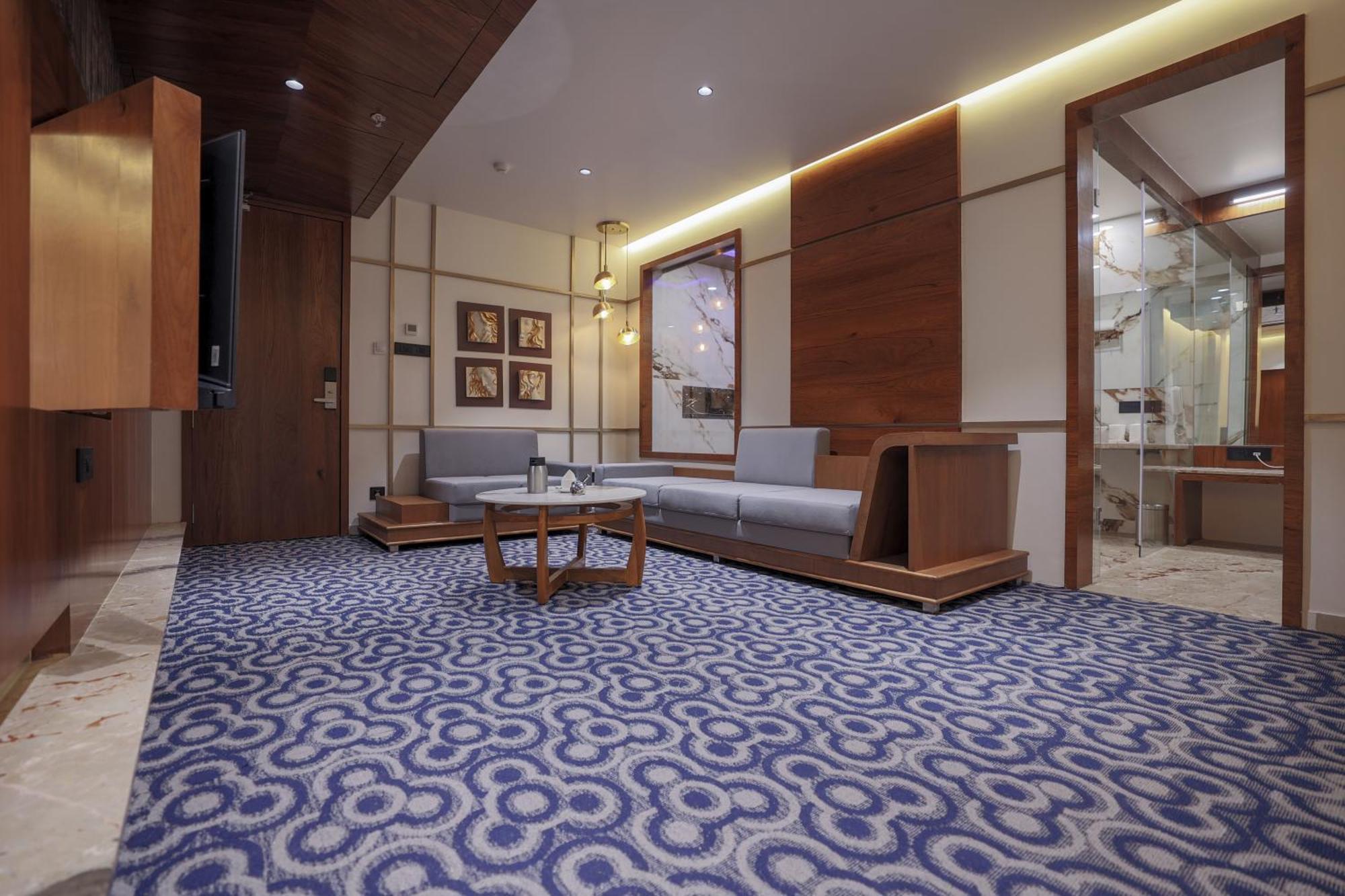 Hotel Aditya Mansingh Inn Somnath Exterior photo