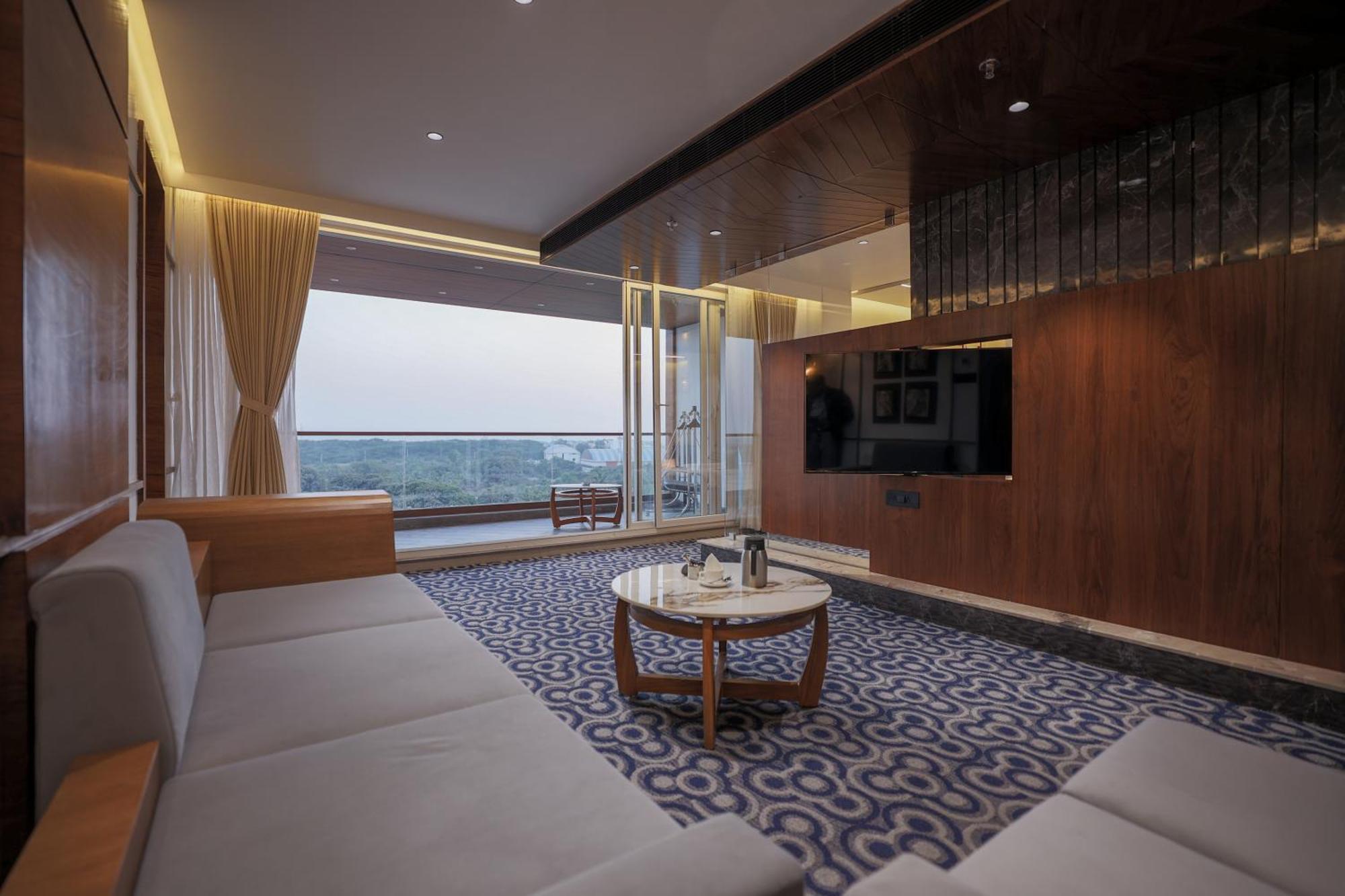 Hotel Aditya Mansingh Inn Somnath Exterior photo